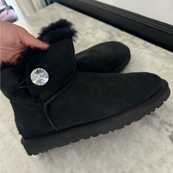 UGG Mini Bailey Button Bling Black Sheepskin Swarovski Sheepskin Suede Boot - Picture 3 of 7